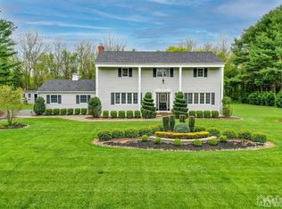 12 Maplecrest Ln, Colts Neck, NJ 07722