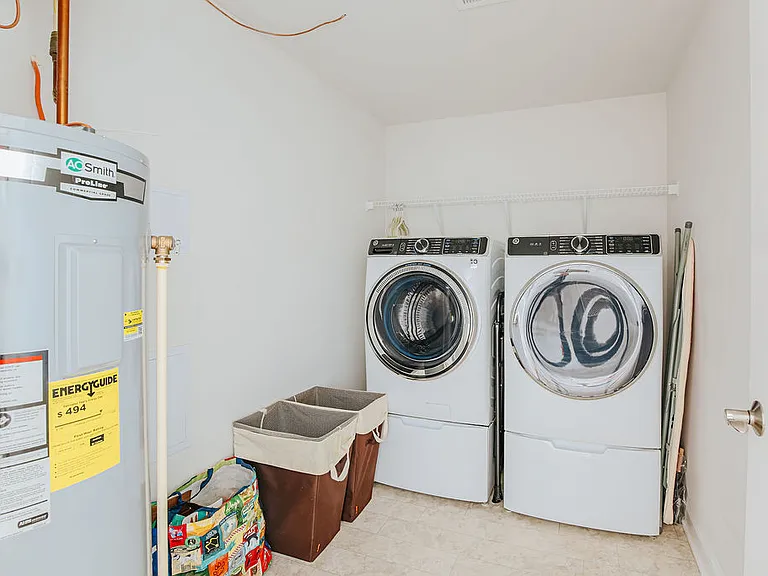505 Crimson St — Photo 14