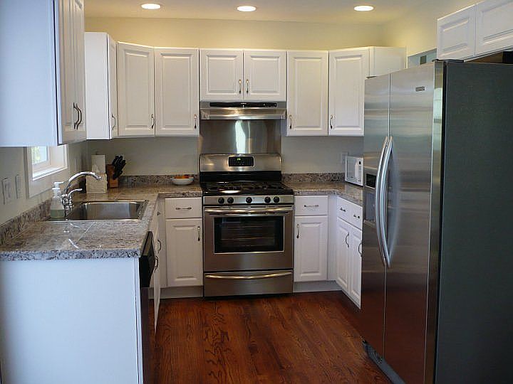 2nd image of 2920 SW 119th Ave