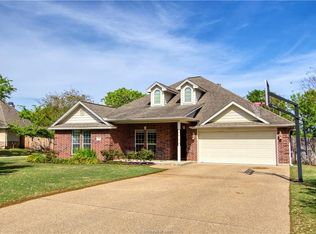 2041 Ravenstone Loop, College Station, TX 77845