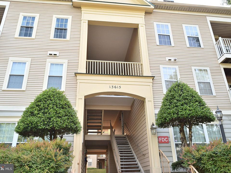 1st image of 13615 Garfield Pl APT 101