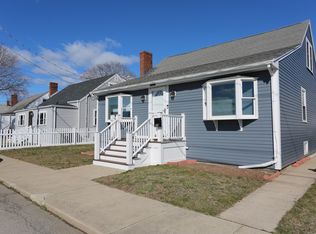 21 N St, Hull, MA 02045