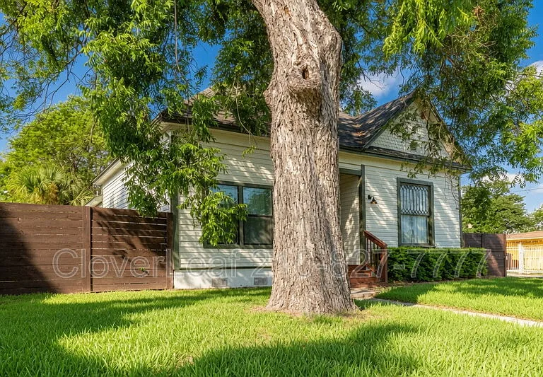 242 Furnish Ave — Photo 3