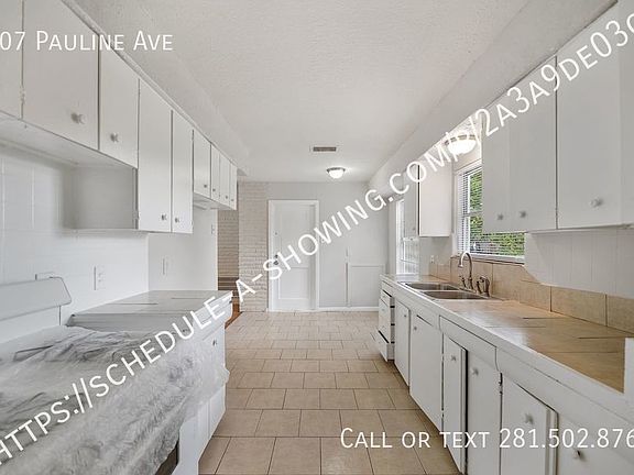 2nd image of 807 Pauline Ave