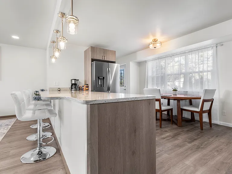 2550 Bordeaux Dr — Photo 17