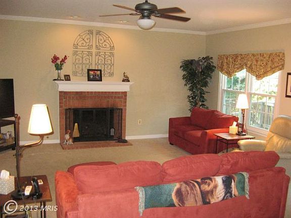 2nd image of 44194 Bristow Cir