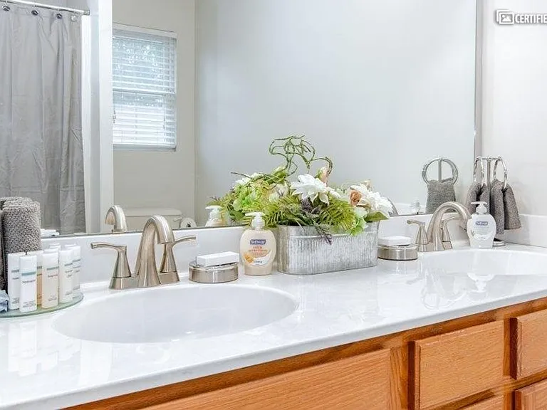 190 Darci Dr — Photo 10