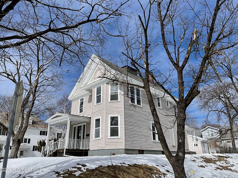 3rd image of 2603 Campbell Avenue