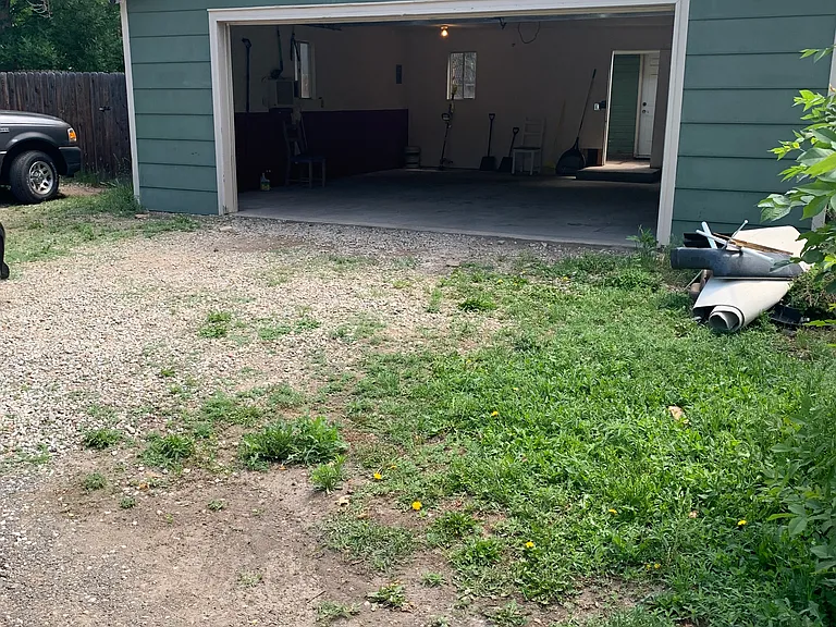 large garage, angle 1