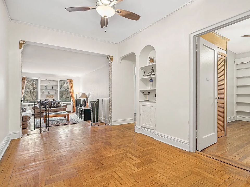 1st image of 675 Walton Ave APT 4N