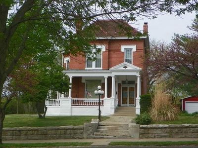 1302 Dewey Ave, Saint Joseph, MO, 64501