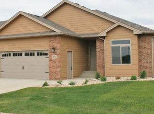 7554 S Grand Arbor Pl, Sioux Falls, SD 57108