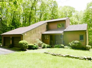 42 Cindy Dr, Drums, PA 18222