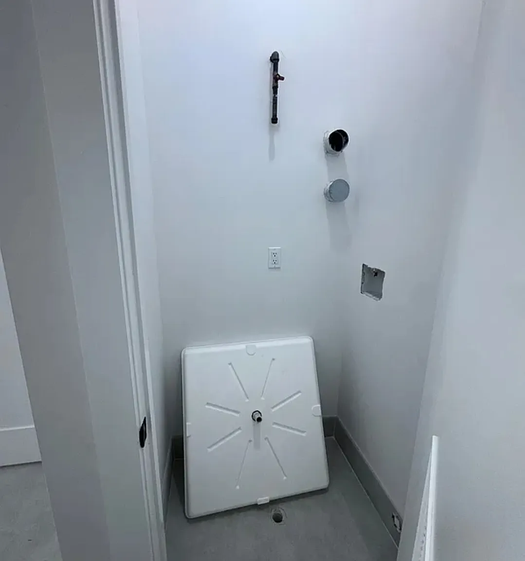 3 bed, $2,900 — Photo 3