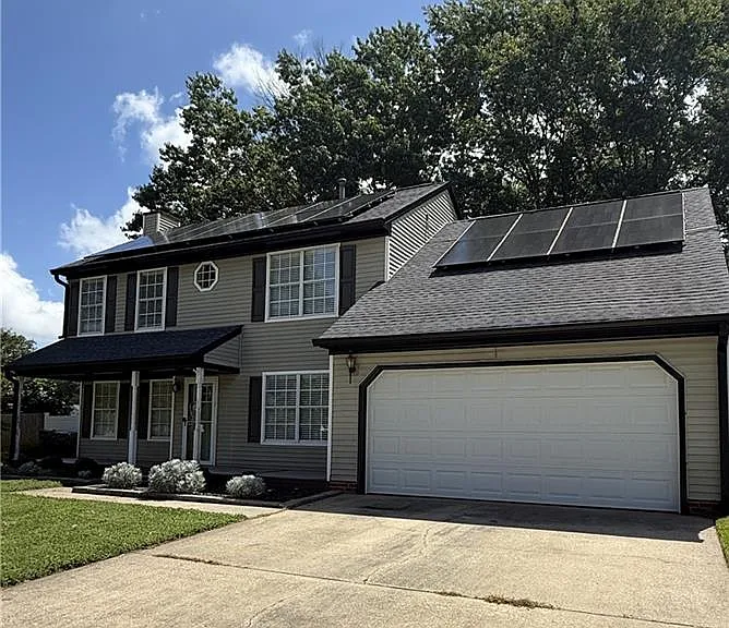513 Sydenham Blvd — Photo 2