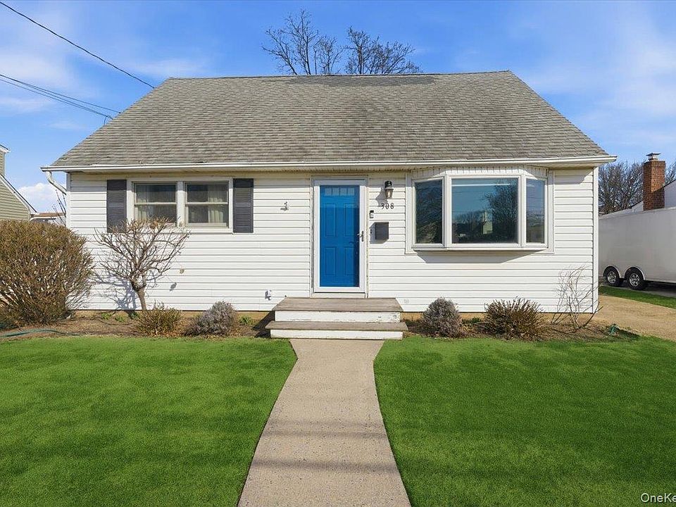 1st image of 308 Moore Avenue