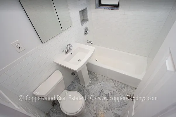 Rented by Copperwood Real Estate | media 13