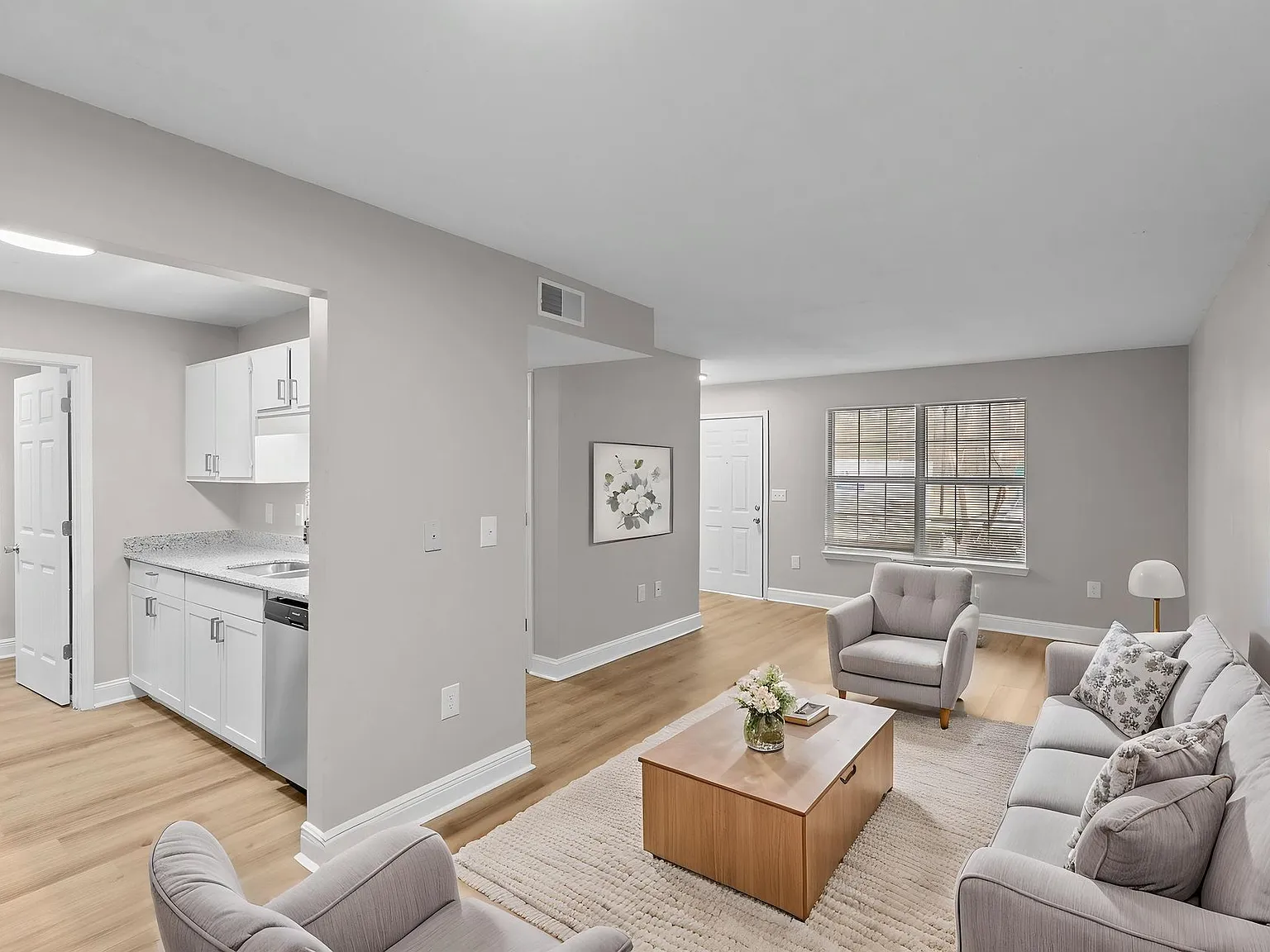 Pebble Creek Apartments — Photo 2