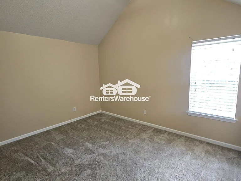 1576 Rogers Crossing Dr — Photo 27