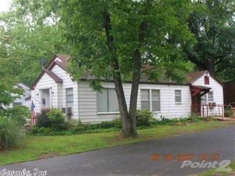 2nd image of 736 Floyd St