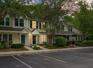 8169 Shadow Oak Dr, North Charleston, SC 29406