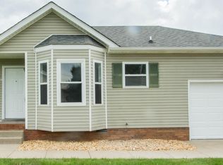 2426 Peachers Mill Rd, Clarksville, TN 37042
