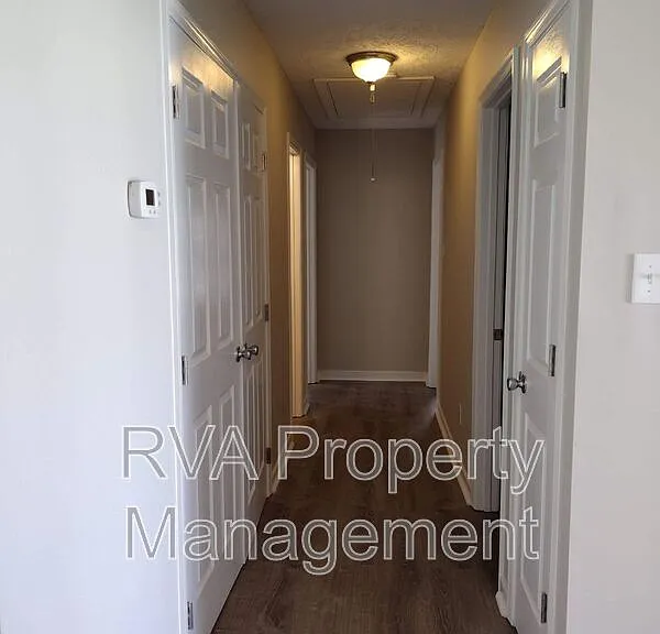 6105 Varina Point Ln — Photo 9