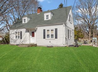 101 Freeborn St UNIT B, Portsmouth, RI 02871