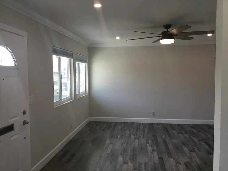 7641 Amazon Dr #4 — Photo 4