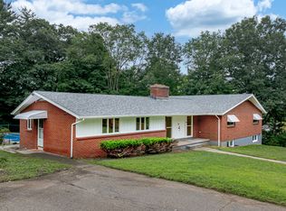 64 Victoria St, Torrington, CT 06790