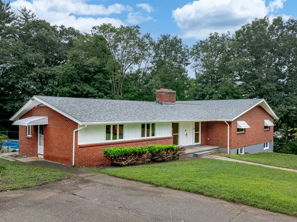 64 Victoria Street, Torrington, CT 06790