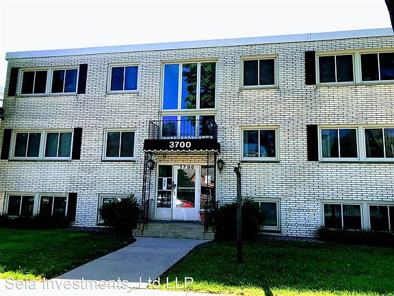 2nd image of 3700 Lyndale Ave S APT 101