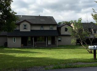 236 Lobach Ln, Kunkletown, PA 18058