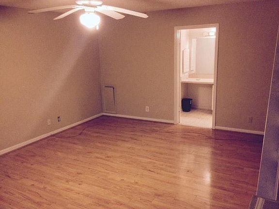bedroom, and bathroom entrance