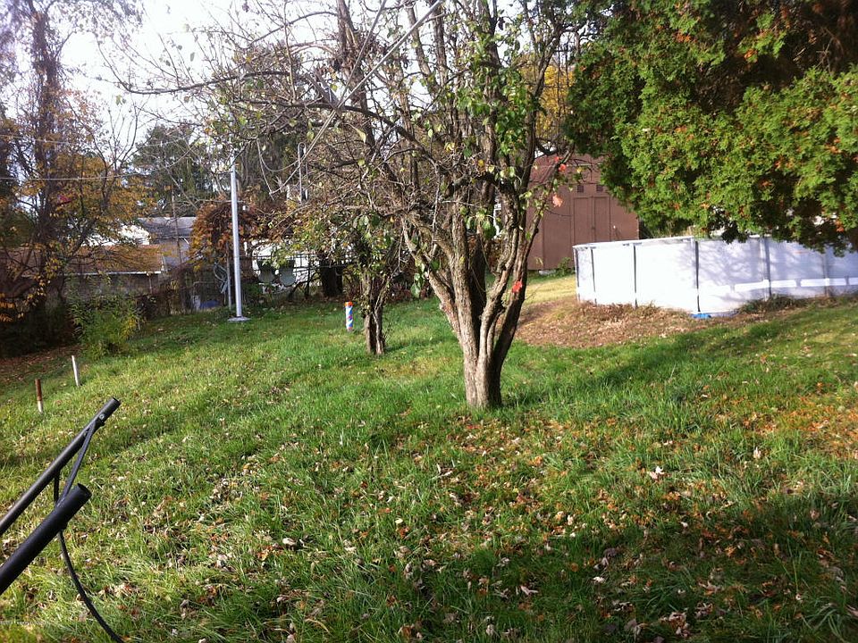 2nd image of 165 Nottingham St