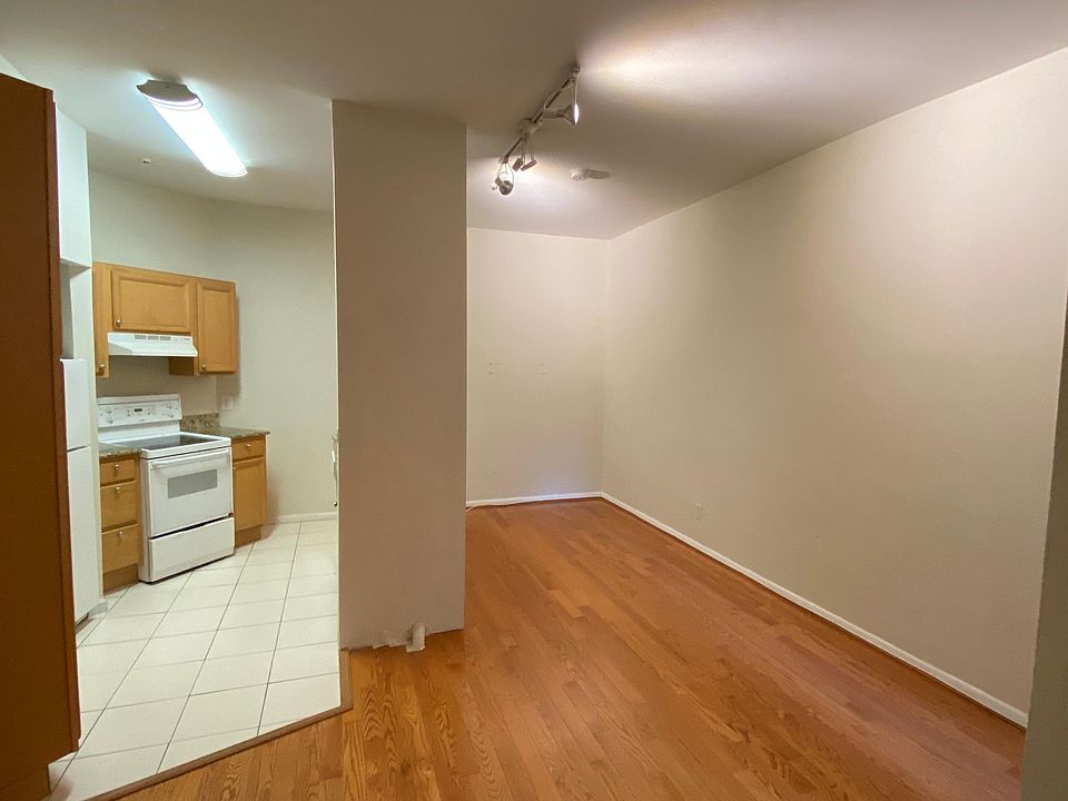 2nd image of 1415 Chapin St NW APT 301