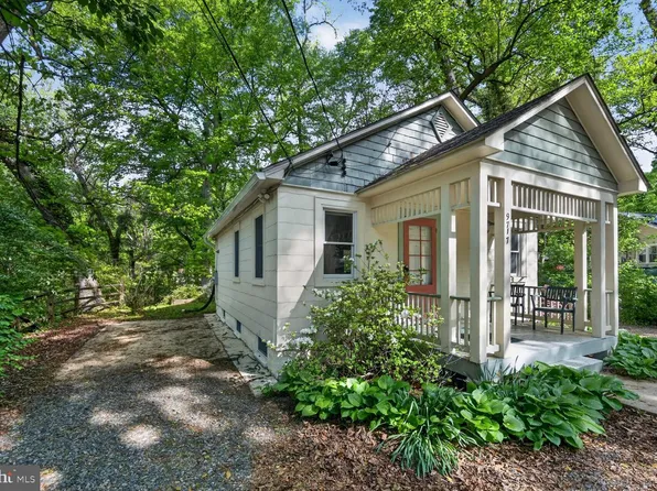 9717 Capitol View Ave, Silver Spring, MD 20910