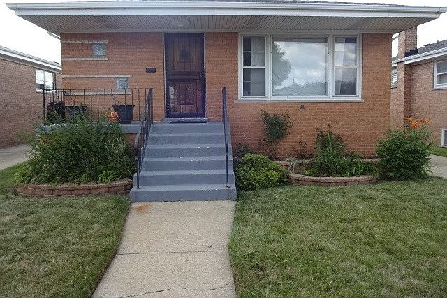 1st image of 512 Saginaw Ave