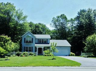 27 Damascus Dr, Gansevoort, NY 12831