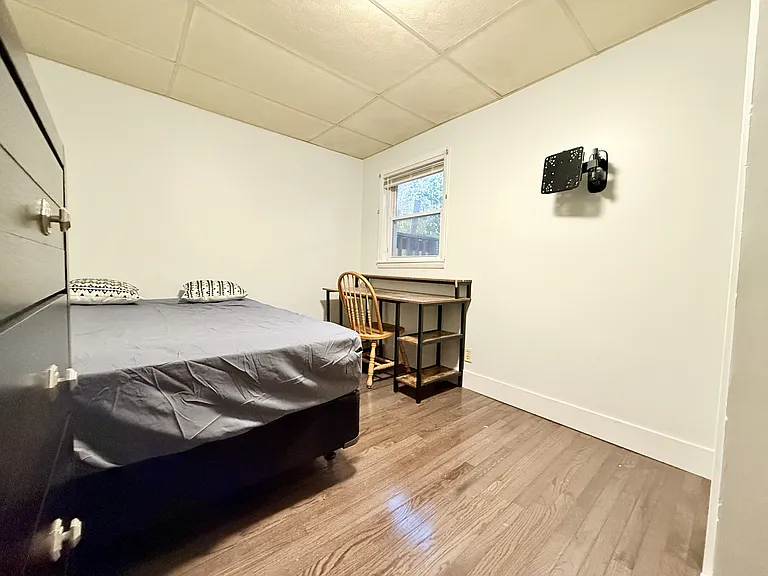 319 Partridge St — Photo 10