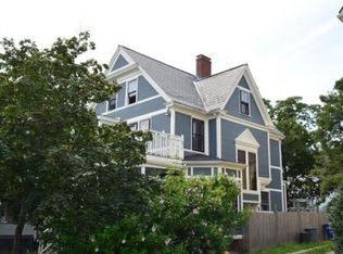 52 Dartmouth St #1, Somerville, MA 02145