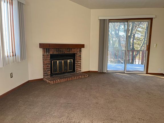 5th image of 4741 Circle Shore Dr SE
