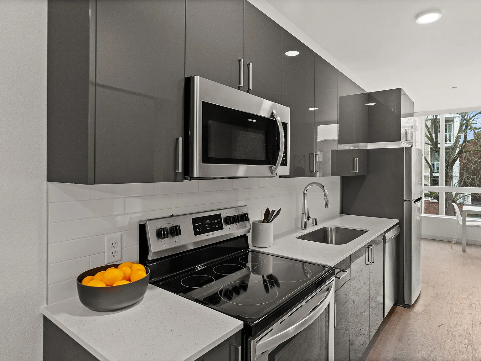 The Ruby Apartments — Photo 3