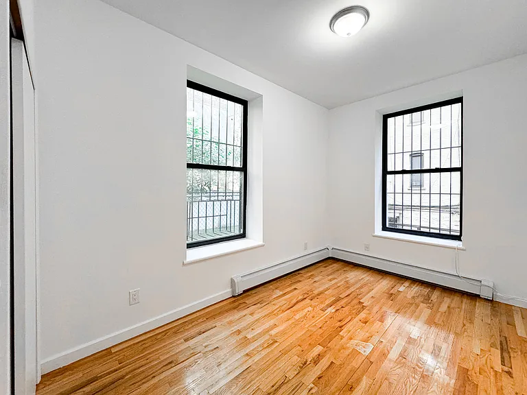 310 W 116th St #1B — Photo 12