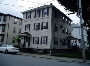 69 Weetamoe St, Fall River, MA 02720