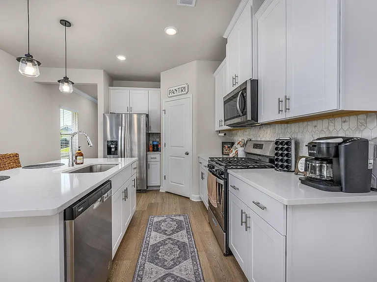 822 Cypress Preserve Cir — Photo 18