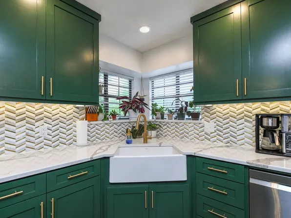 802 Villa Creek Dr, Duncanville, TX 75137