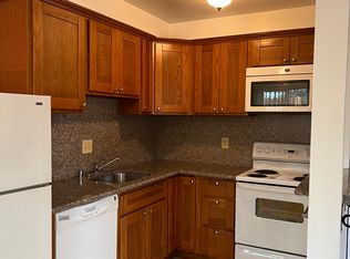 2322 C St APT 4, Sacramento, CA 95816