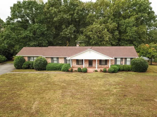 100 Holly Dr, Union, SC 29379