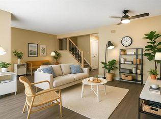 11 W Maplewood Grn, Strathmore, AB T1P1G7